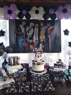 cumpleaños de BTS fiesta